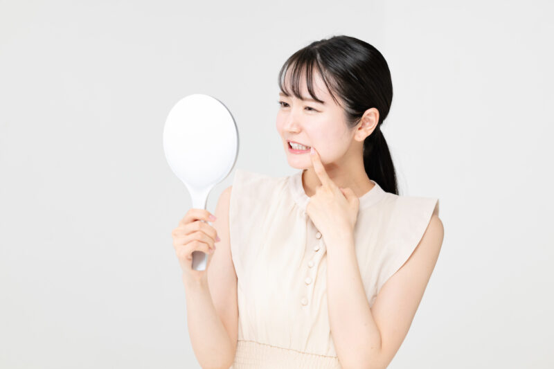 歯に違和感がある女性